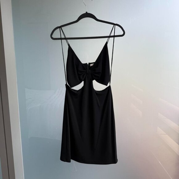 Alice + Olivia Black Cut Out Mini Dress - Picture 2 of 4